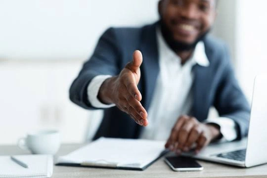 مشاور کسب و کار کیست و چه کاری انجام میدهد؟